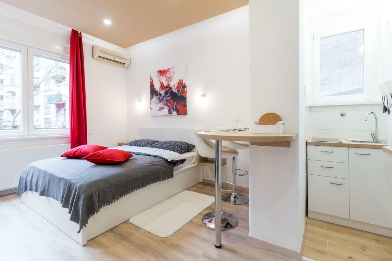 Cosy Romantic Apartment ザグレブ エクステリア 写真